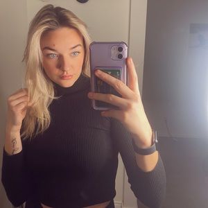 Meet your Posher, Hunter